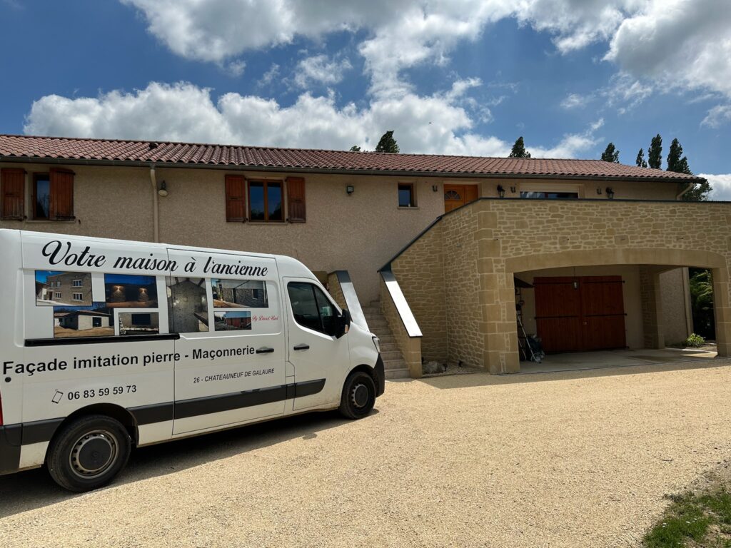 Votre maison à l'ancienne glacier artisanal Châteauneuf-de-Galaure